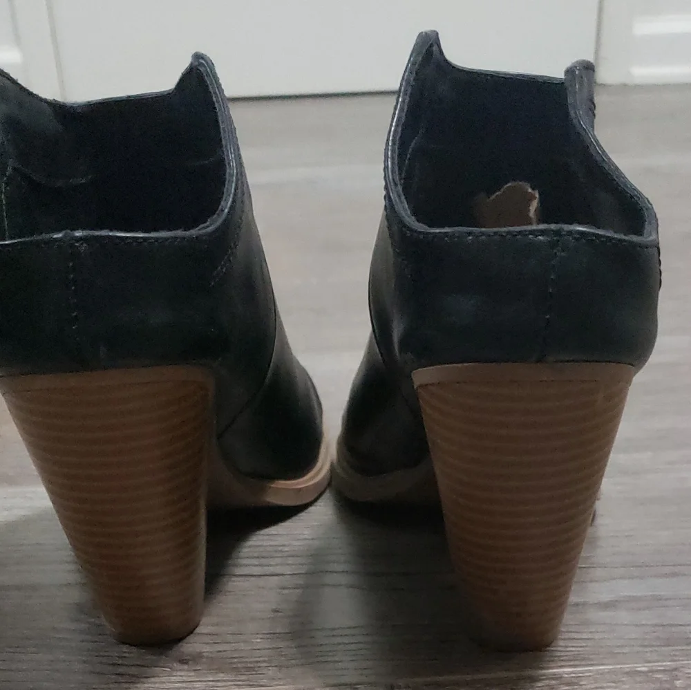 DV By Dolce Vita Vegan Leather Slip on Booties